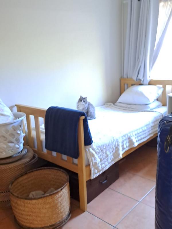 To Let 2 Bedroom Property for Rent in Loevenstein Western Cape